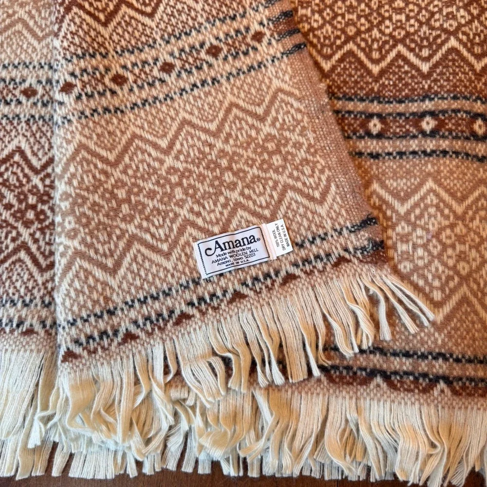 Amana Woolen Mill Blanket 54x72 Tan Brown Fair Isle 100% Wool Fringed Throw